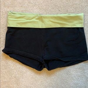 Aerie yoga shorts